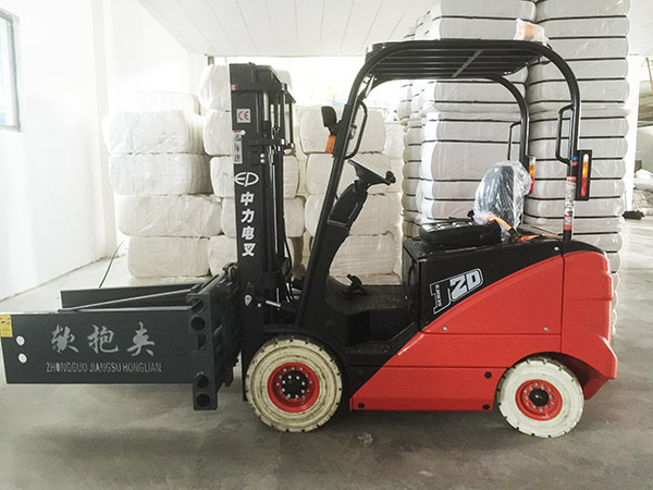 電動叉車門架的損傷怎么檢驗(yàn)？