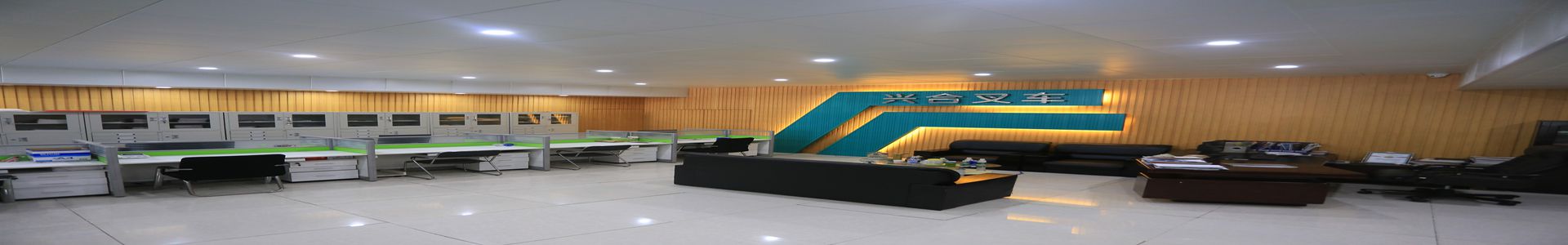 興合叉車秉承顧客至上、銳意進(jìn)取服務(wù)理念